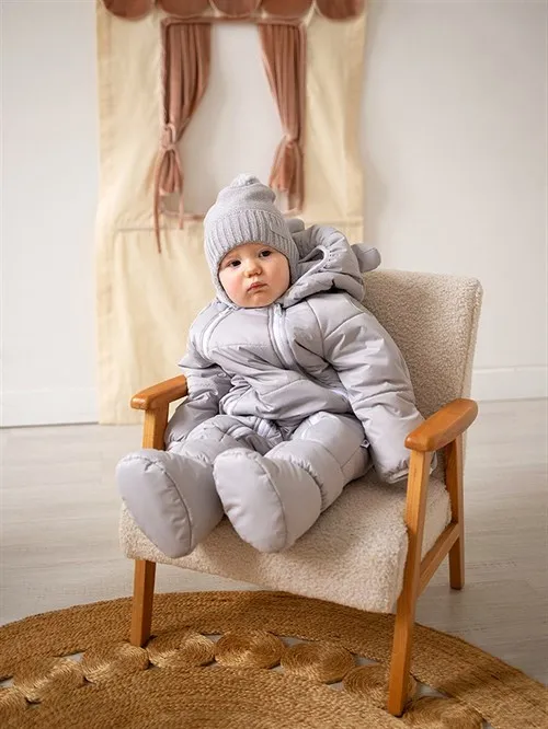 Шапка демисезон с помпоном Lapland gray Шапка демисезон с помпоном Lapland gray