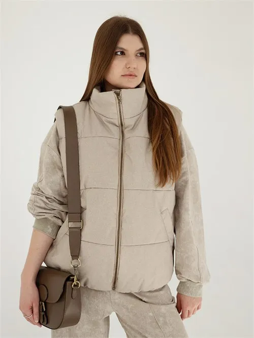 Жилет женский Doker beige, бежевый Жилет женский Doker beige, бежевый